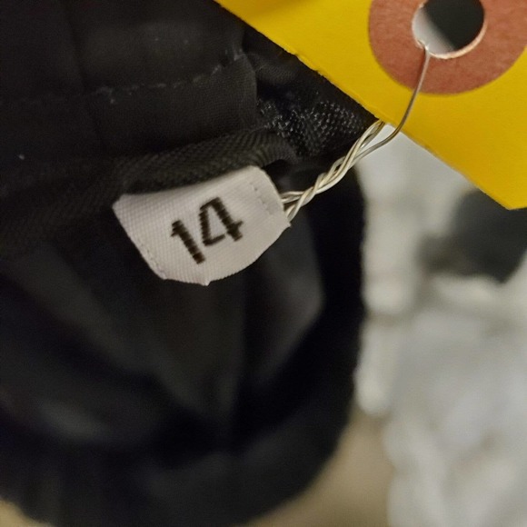 Gigi's Closette Glenview Women's Black Matching Set Pants and Top with Rhines... - Picture 5 of 9